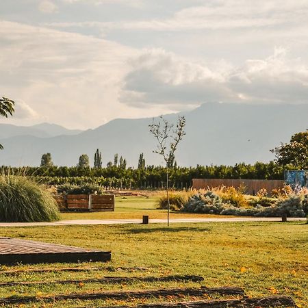 Dobe Lodge Vista Flores Екстер'єр фото